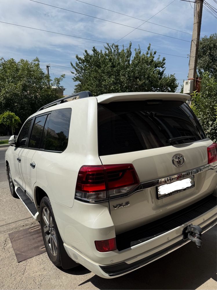 Land Cruiser 200