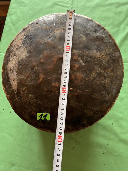 Антикварен меден менец