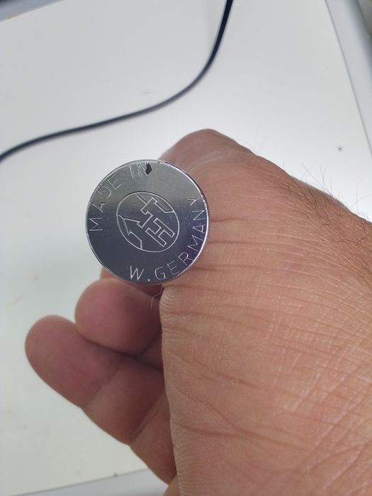 Vând seringa pt urechi