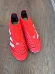 Ghete Adidas predatoare a lui Jude Bellingham