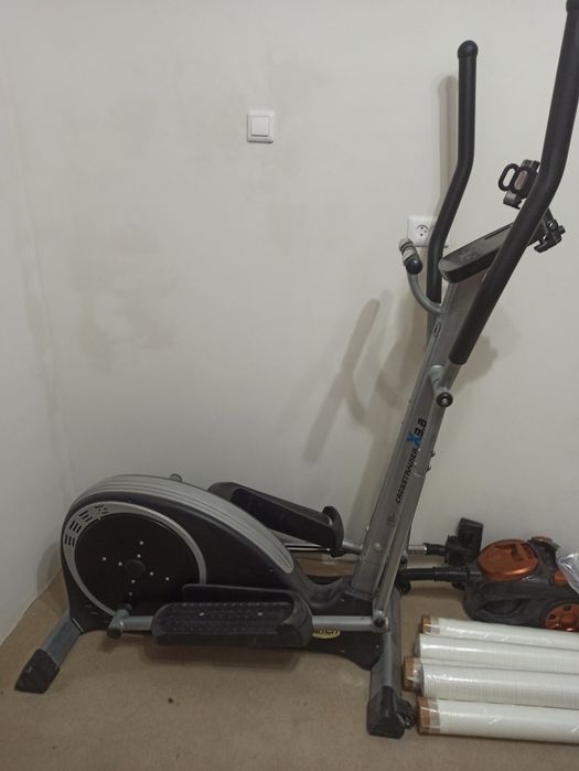 Продам тренажер эллипс
