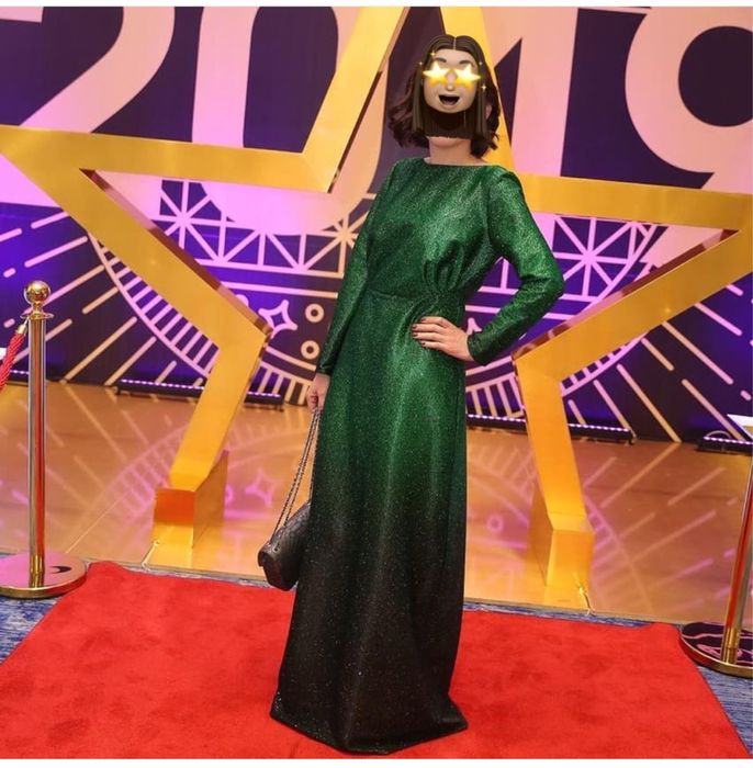 Продам вечерние платья. Состояние новой размер 44/М