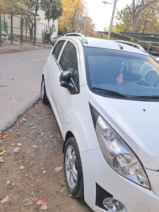 Продаётся Спарк 2014 года