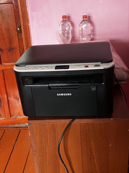 Принтер сканер  самсунг Sumsung  Почти как новый