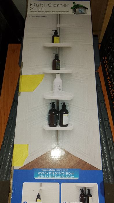 Ъглова етажерка за баня