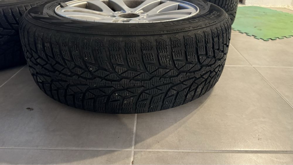 Jante BMW 5x120 16” plus cauciucuri Nokian WR D4 205/60/16