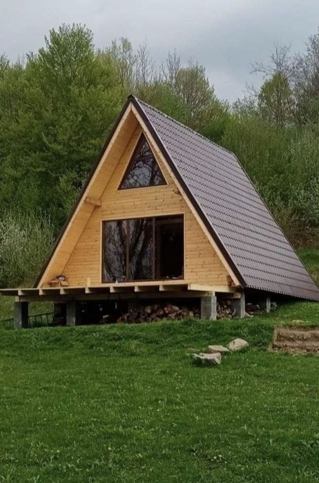 Căsuțe confecționate din lemn
