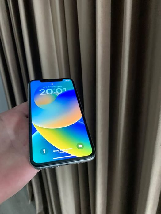 Vând Iphone X 64gb