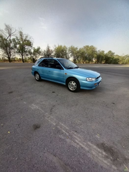 Продам срочно машину