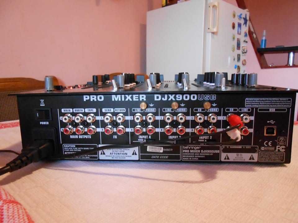Vand mixer Behringer DJX900 USB ca Reloop,Omnitronic,Phonic,Cdj,Djm