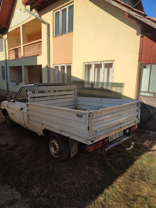 Dacia pickup 2005