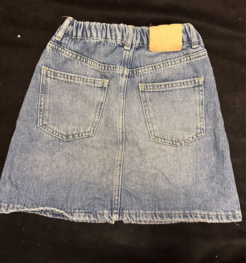 ZARA пола от деним за момиче 9г