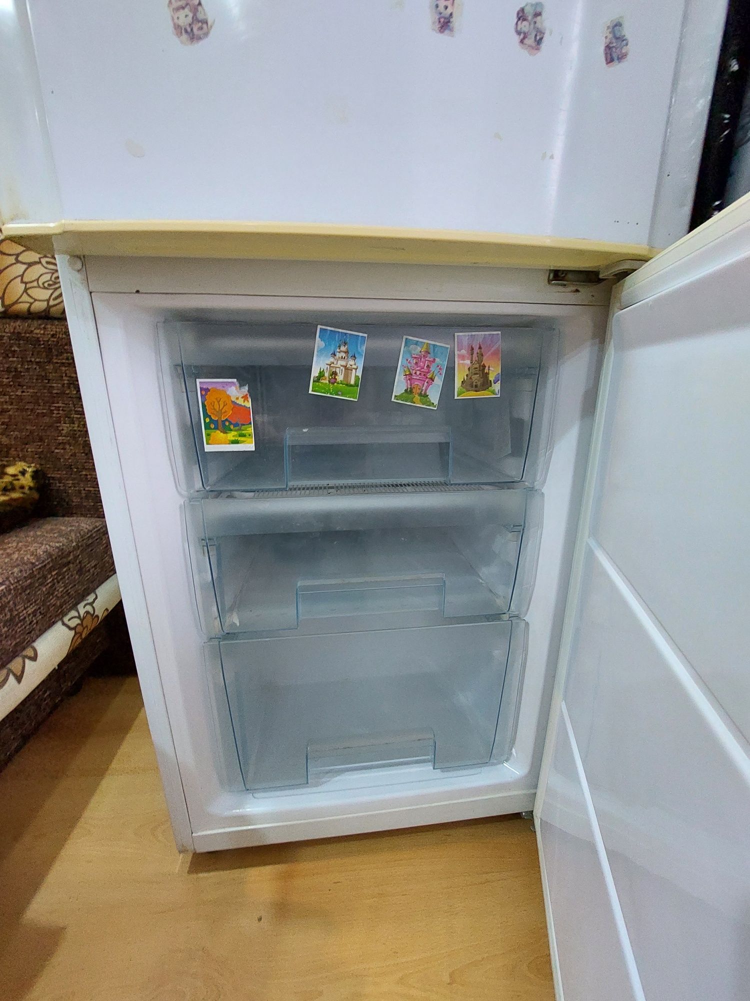 Продаю холодильник самсунг