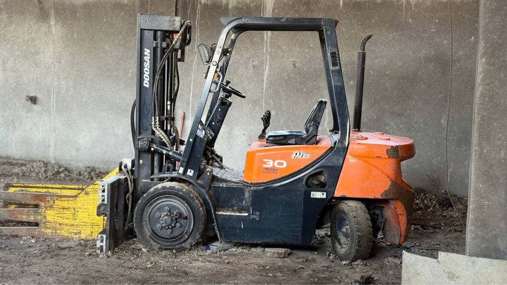 Kara  doosan  2017/18 4 tonnali