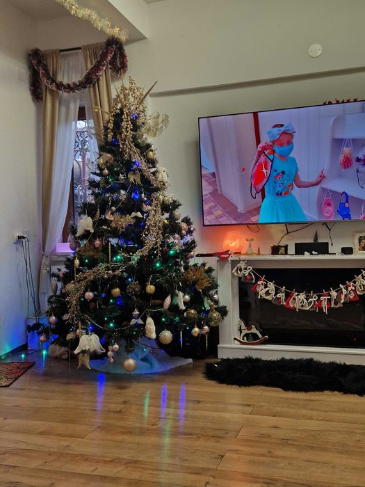 Brad artificial de craciun