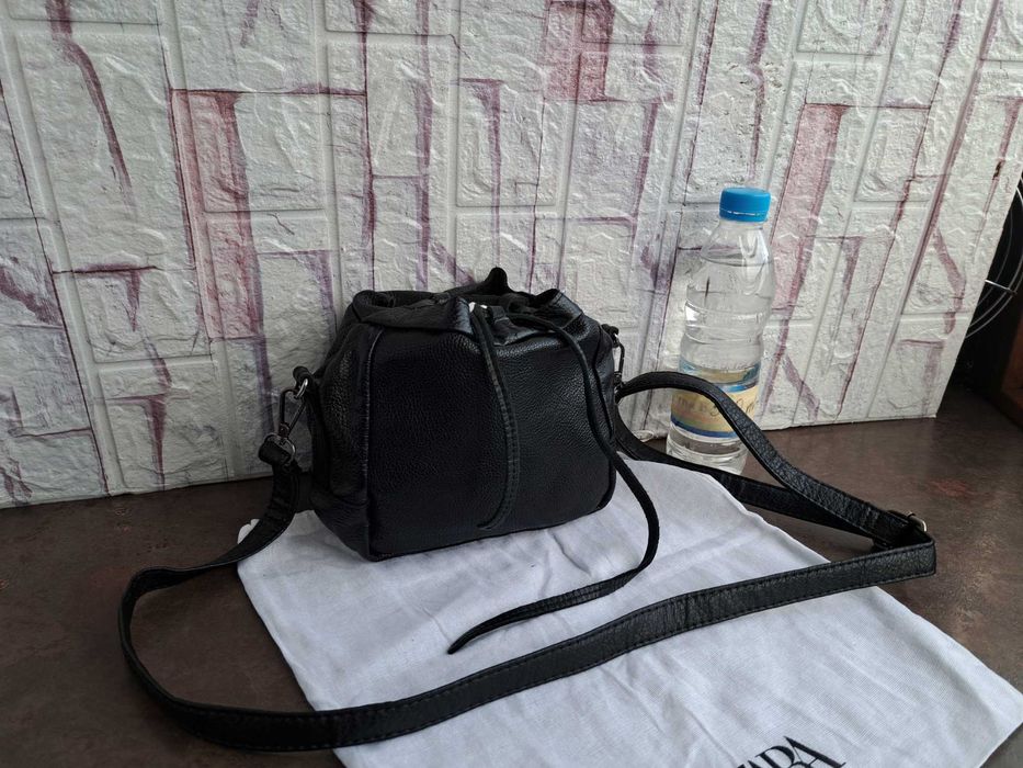 дамска чанта,малка черна чантичка,торба ZARA-естествена кожа