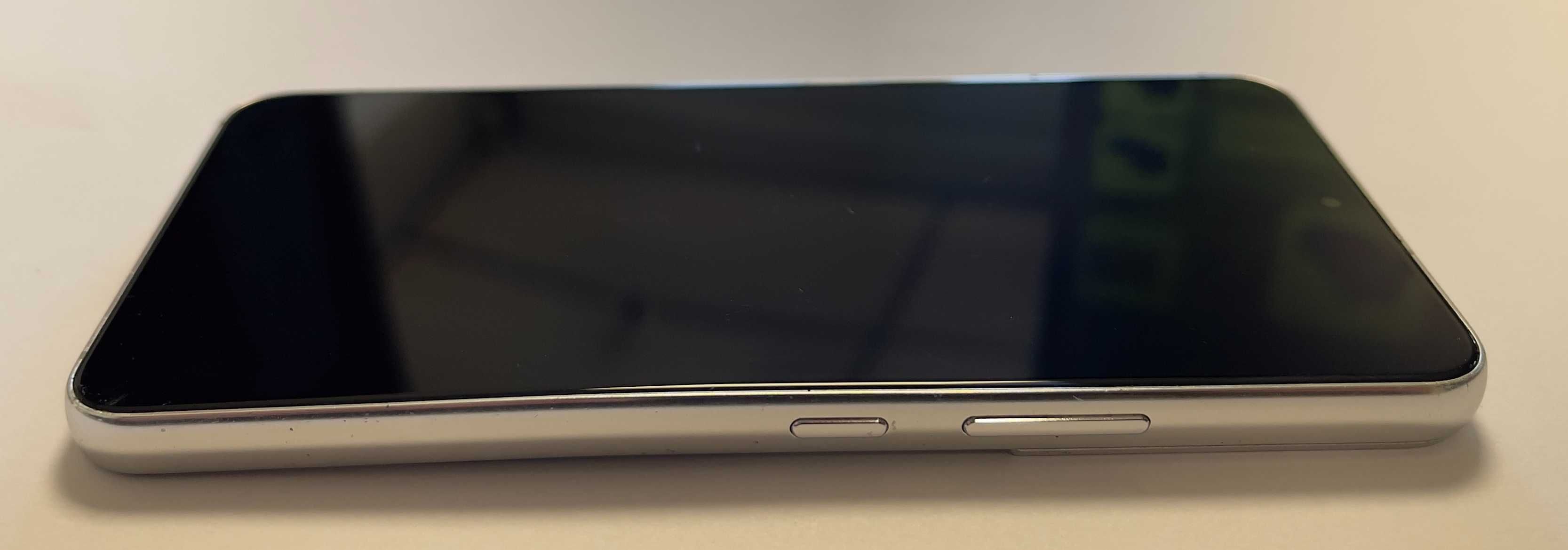 Samsung Galaxy S22 256/8GB
