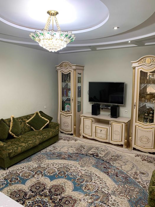 СРОЧНО Квартира БанковскаяСвоя, 4х комнатная,2 Сан.узла.метро Беруний.