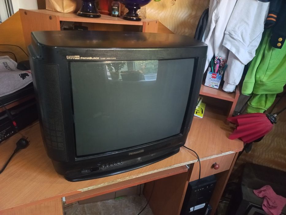 Телевизор Panasonic (в добрые руки)