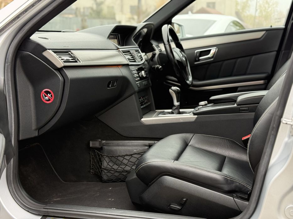 Mercedes E220 AMG Pack-2010-2.2 Diesel-170 CP-Manual 6+1