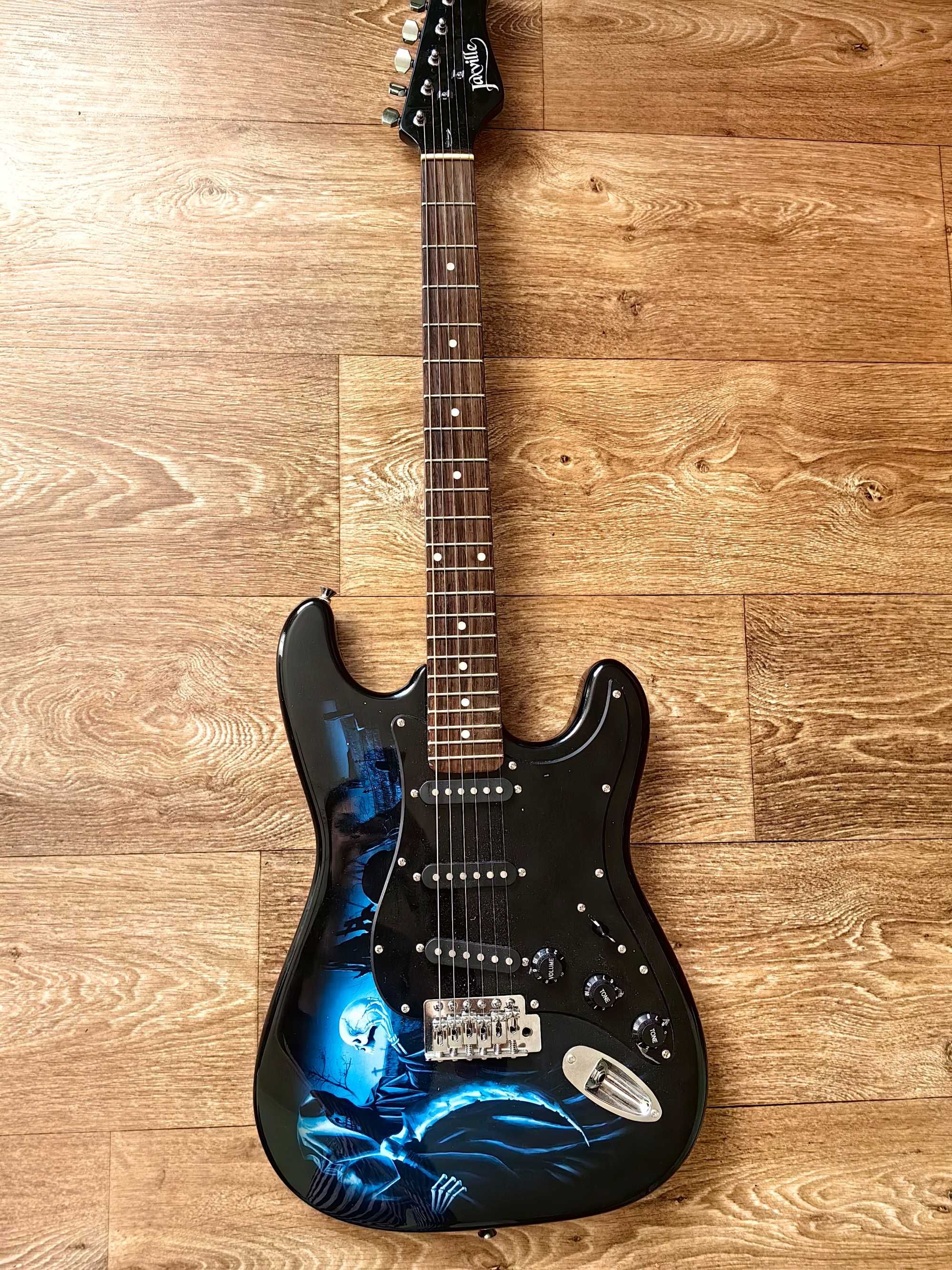 китара Jaxville Strat и удилвател Line6