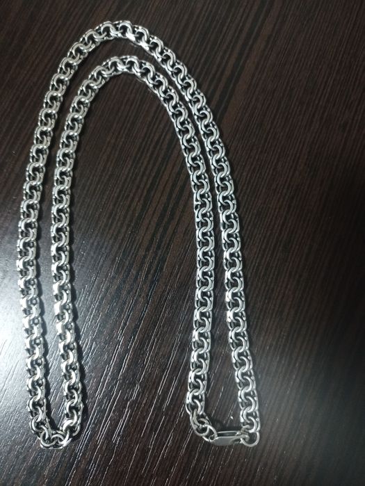 Продам серебряную цепочку