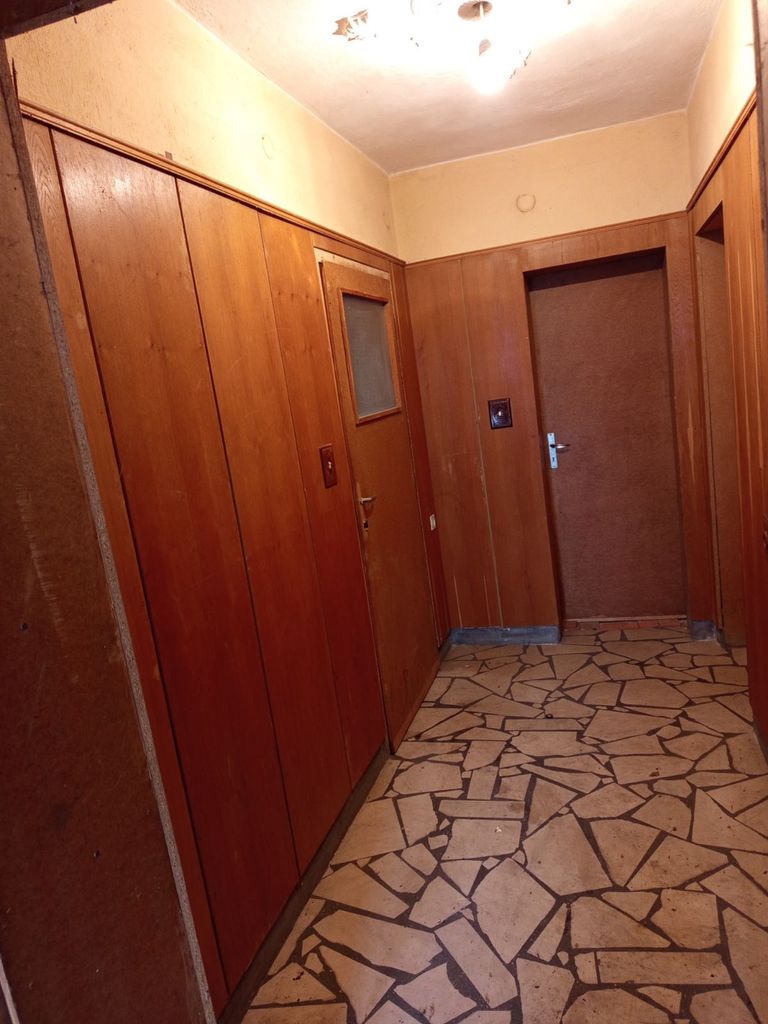 Продава се Къща в Пловдив, Индустриална зона - Тракия - 210 кв.м за 381 €/кв.м - Снимка #4