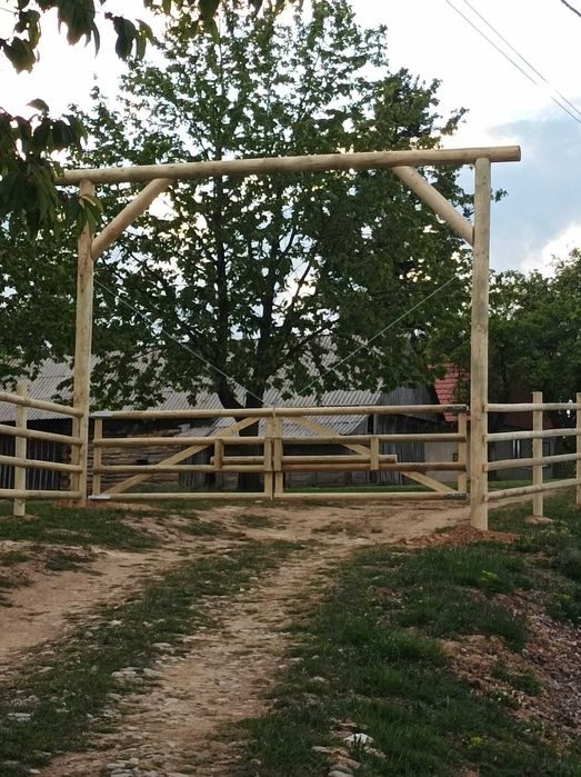 Porti rustice din lemn calibrat