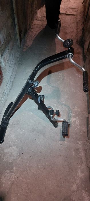 Bicicleta medicinala picioare si maini