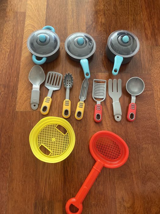 Продам набор игрушек для ребёнка