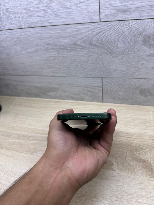 Айфон 13 продам обмен нету