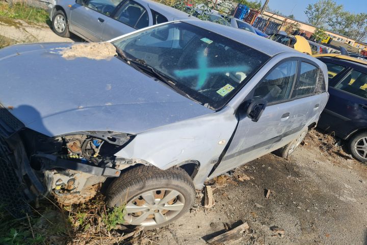 Piese Kia Rio a 2-a generatie