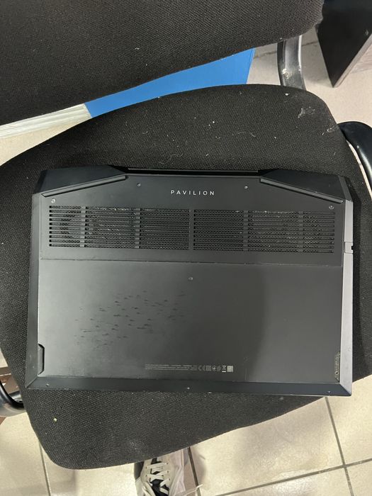 Vand laptop ho 15 gaming i5 9300h 16gb ram ssd 480gb Gtx 1650