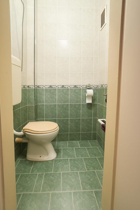 Тристаен апартамент в район Южен