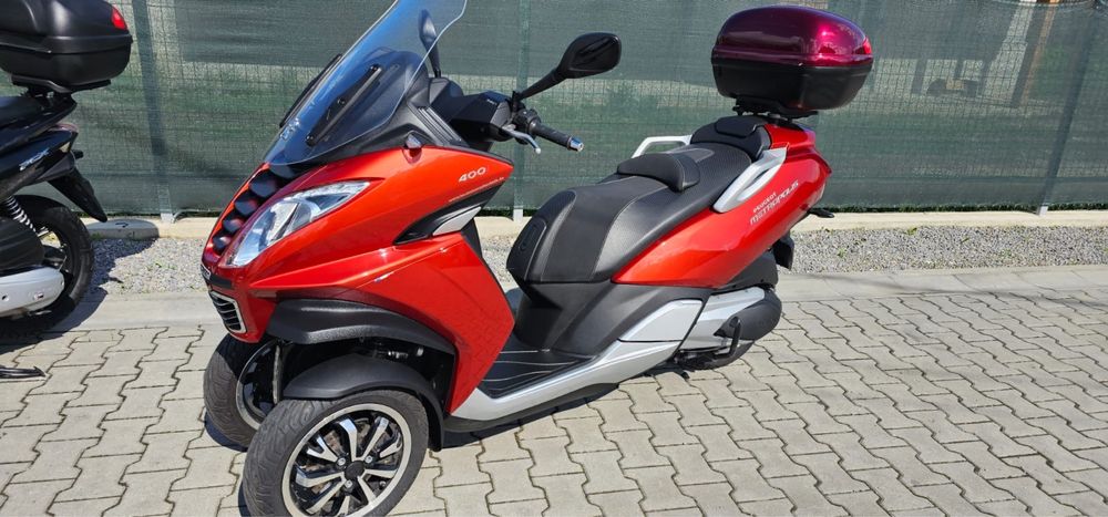 Peugeot Metropolis 400  cat A+B