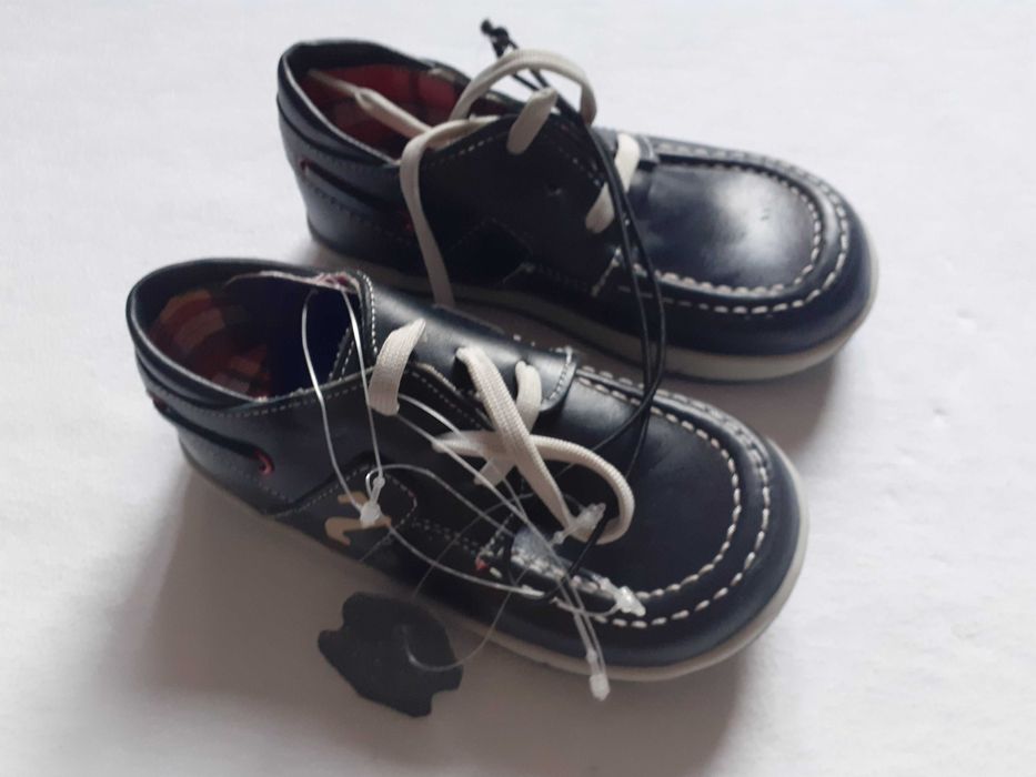 LC Waikiki pantofi negri copii, din piele, marime 25 (int. 16cm), noi