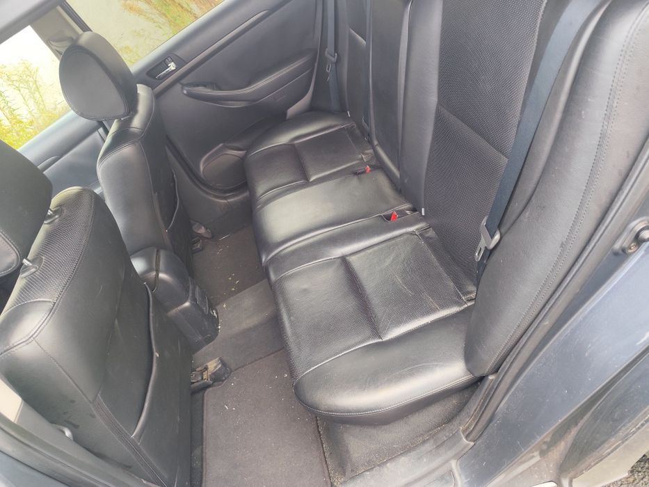 Toyota Avensis 2.2 D cat