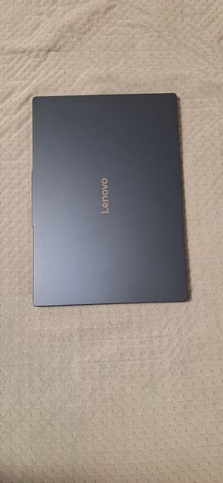 laptop lenovo ideapad slim 3i- 2000 lei, nu este negociabil