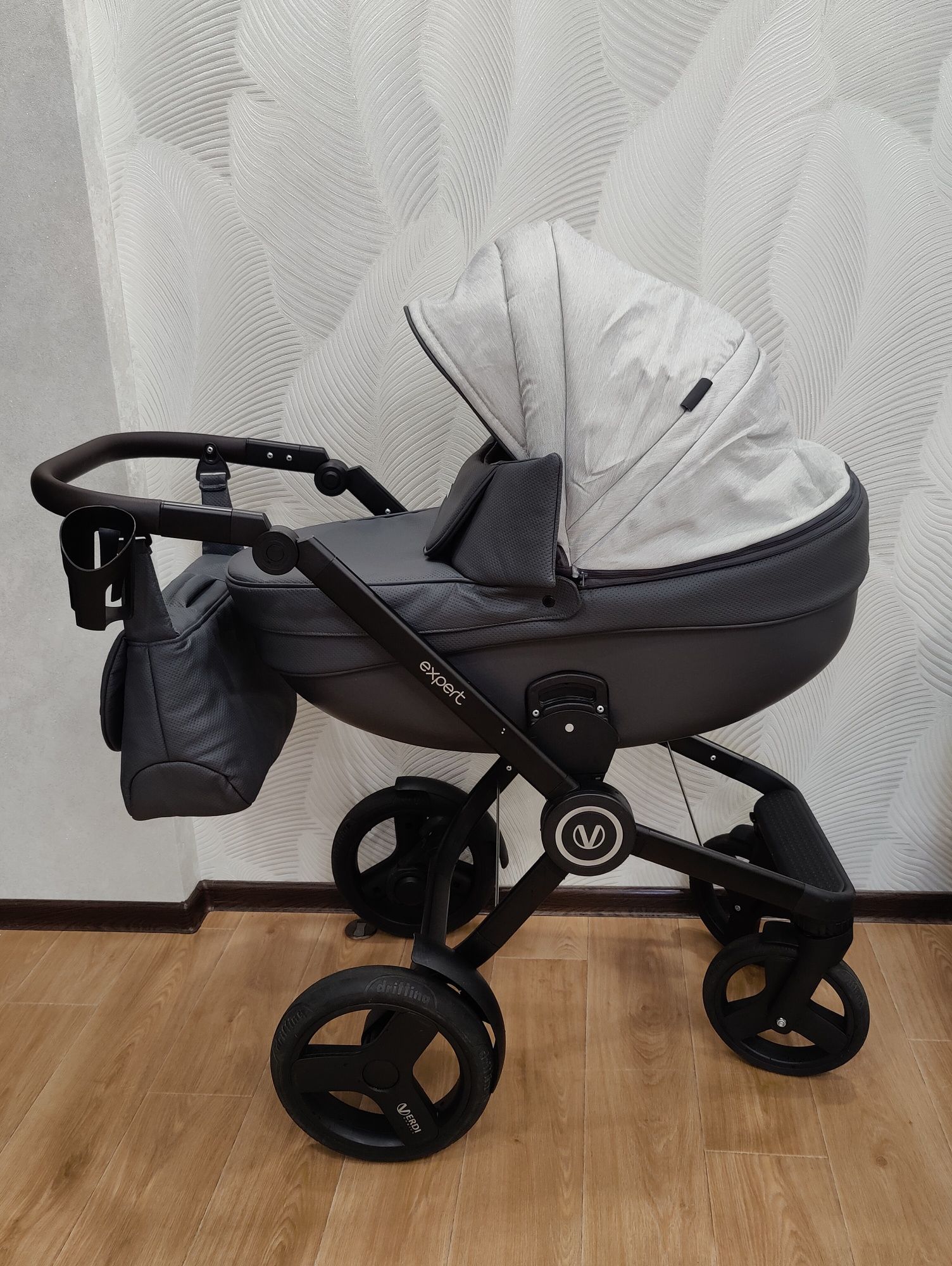 Коляска Verdi Expert 3 в 1