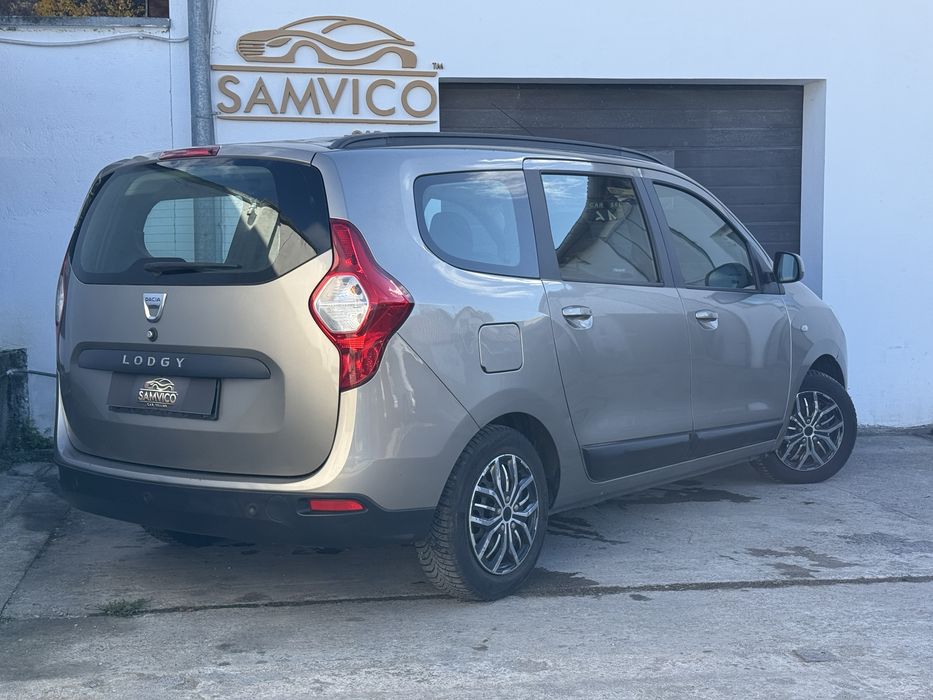 Dacia lodgy 1.2 tce laureate  / rate