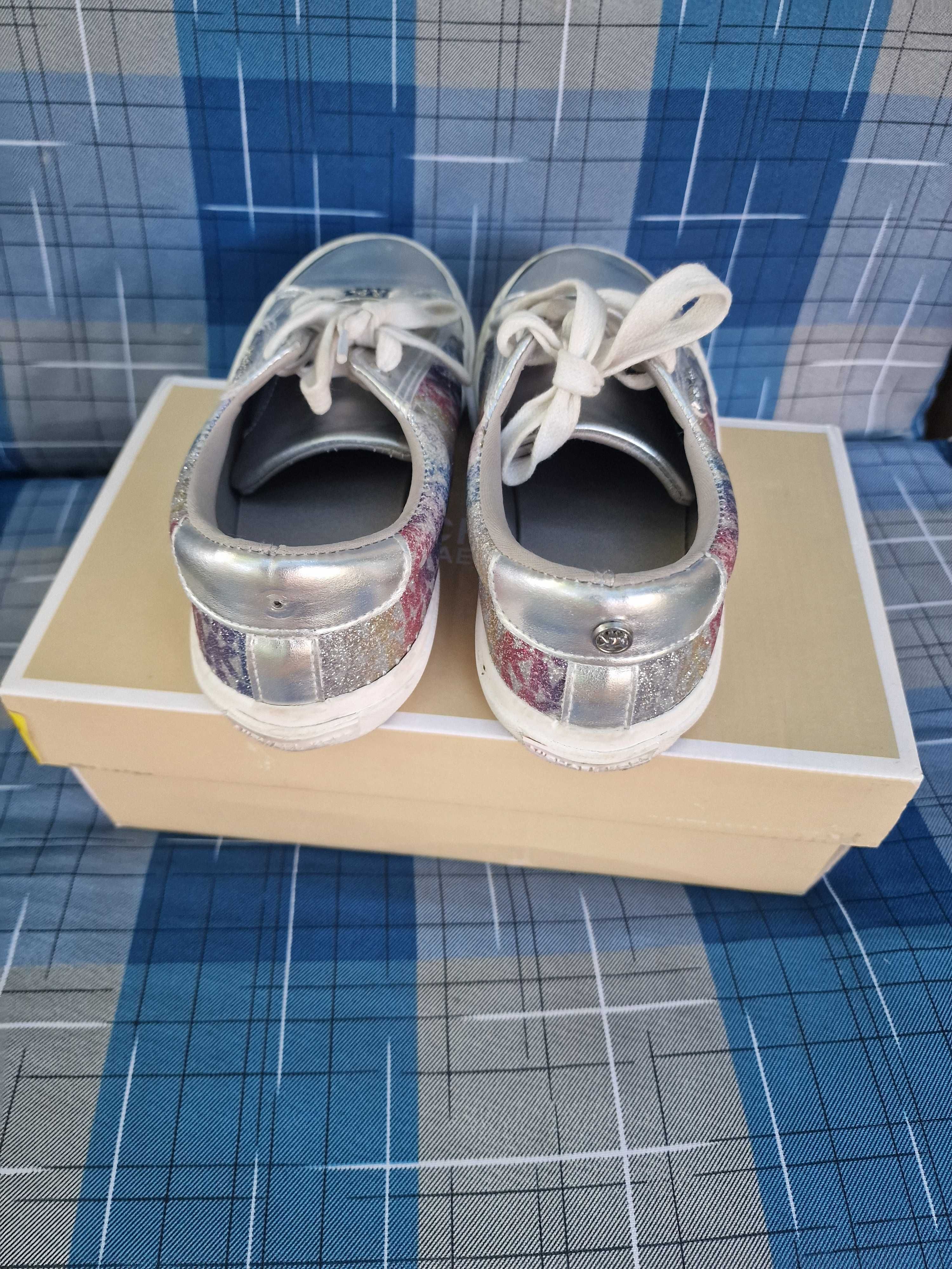 Кецове Michael Kors 35