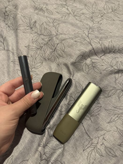 Iqos utilizate se vand ambele