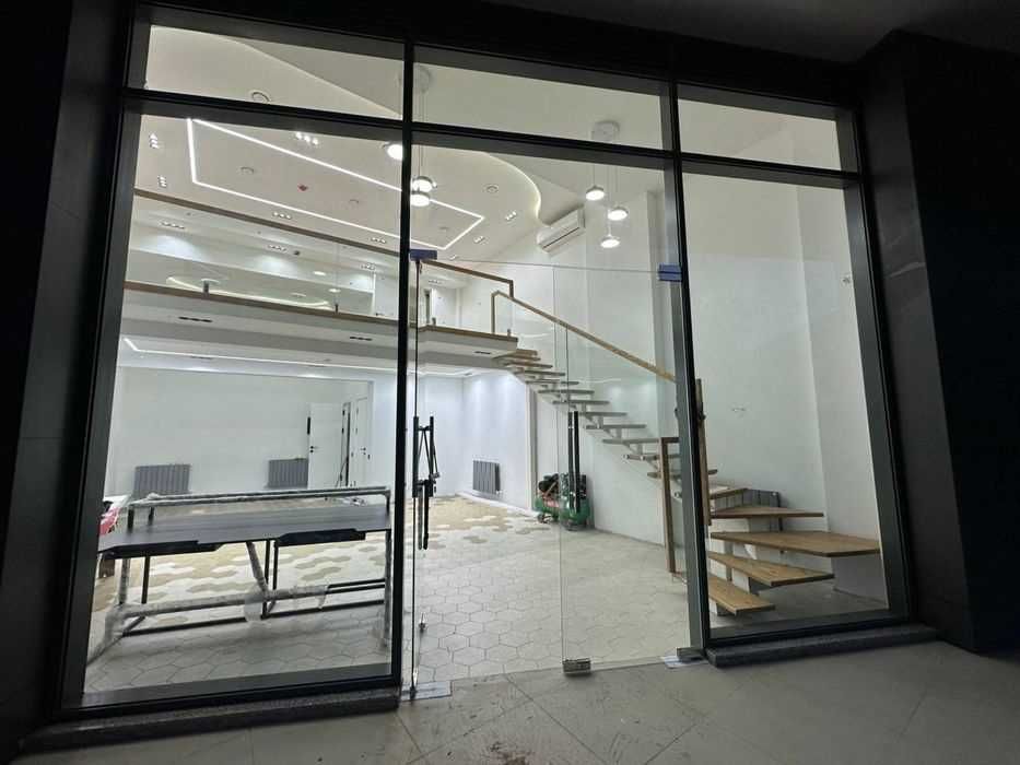 Сдаю коммерческое помещение 75 м² Акай Сити, подходит под офис и кафе.