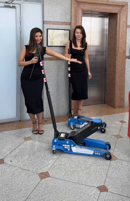 Домкрат двухцилиндровый до 3 тонн Для СТО От производителя Sillan