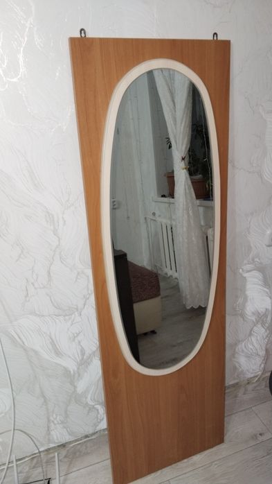 Продам зеркало. 10000тн.