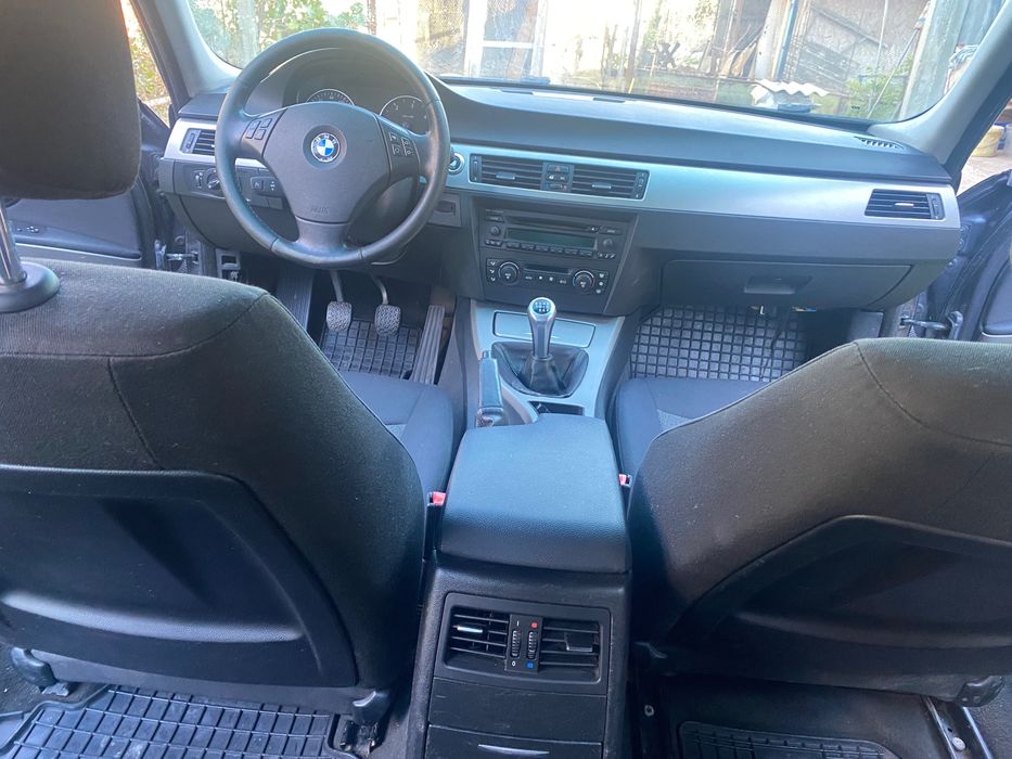 Se vinde BMW E90