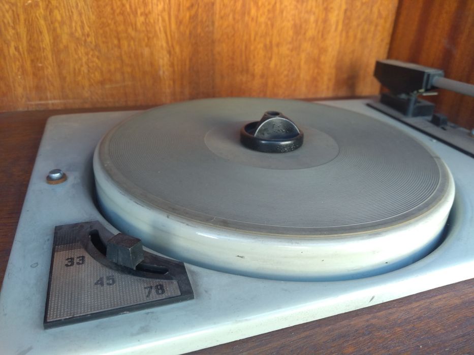 Ретро радио ,,Мелодия " 20 БДС 1968 г.