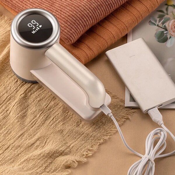 Машинка для удаления катышков