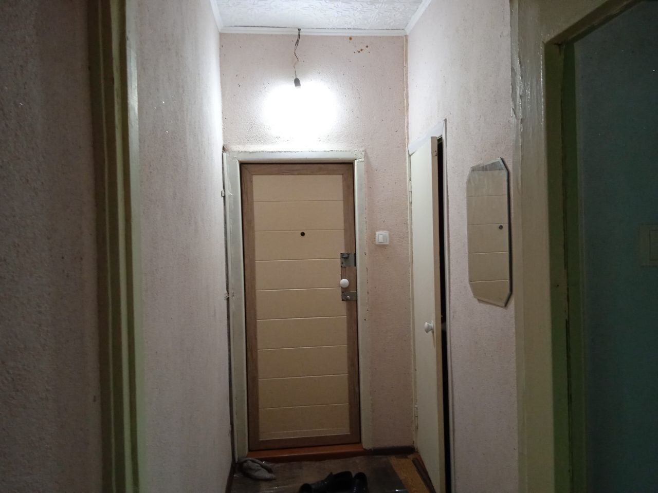 Сдаётся аренда квартира Яшнабадский район рядом 2 станция