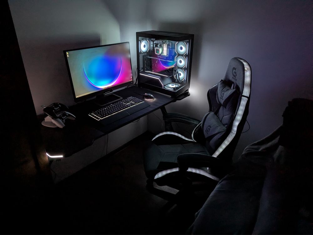 Pc Gaming setup complet - Ryzen 7700, 9070 XT, 32GB, 1TB